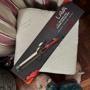 CHI Lava 1  1/4 “ Curling Iron